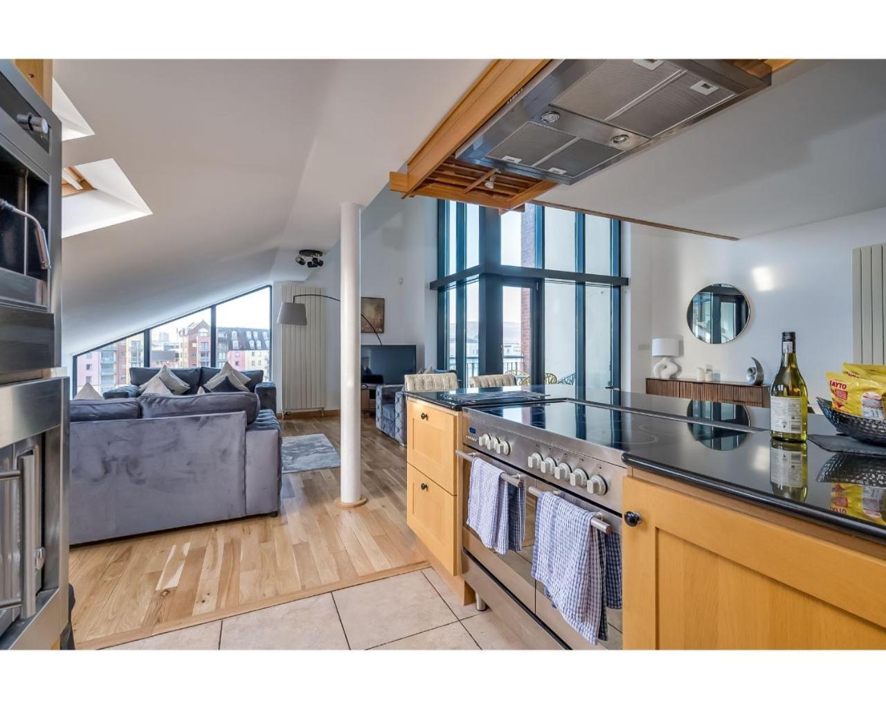 Central Belfast Apartments Pottinger'S Quay Esterno foto