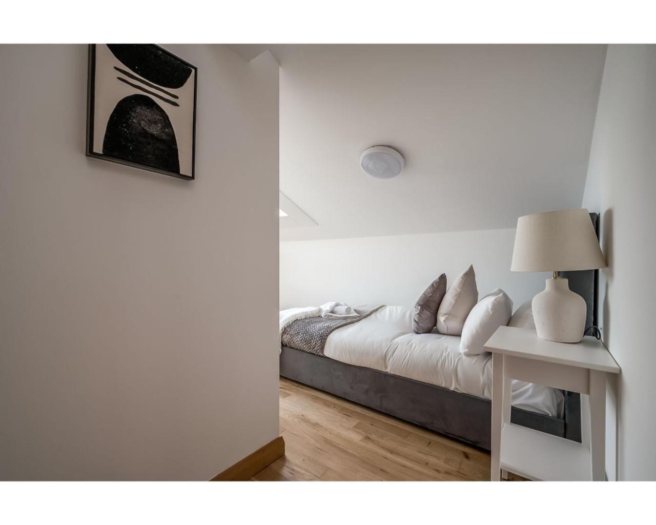 Central Belfast Apartments Pottinger'S Quay Esterno foto